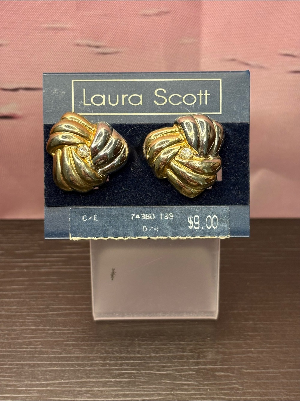 Vintage Laura Scott textured swirl earrings clip on silver and gold tone. NOS
